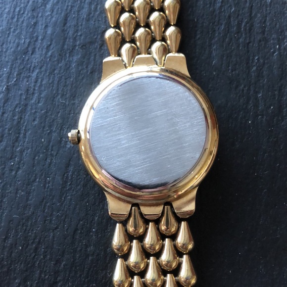 Elgin Diamond Quartz Watch - Picture 3 of 16